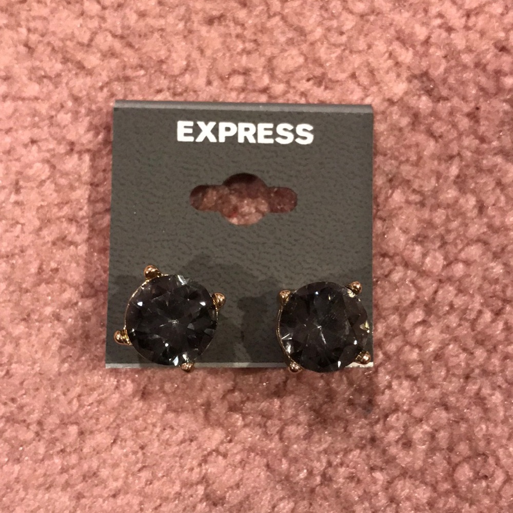 Express black studs